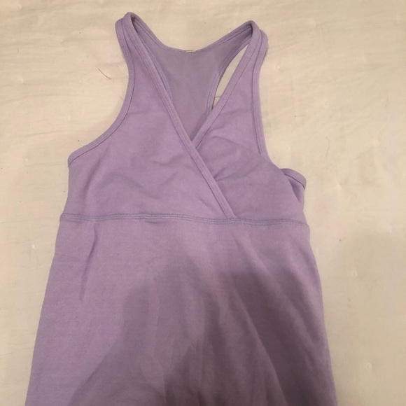 lavender lululemon tank (near perfect condition) - Picture 1 of 2